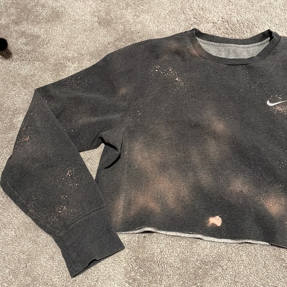 Nike crewneck cropped sweater - Picture 3 of 8